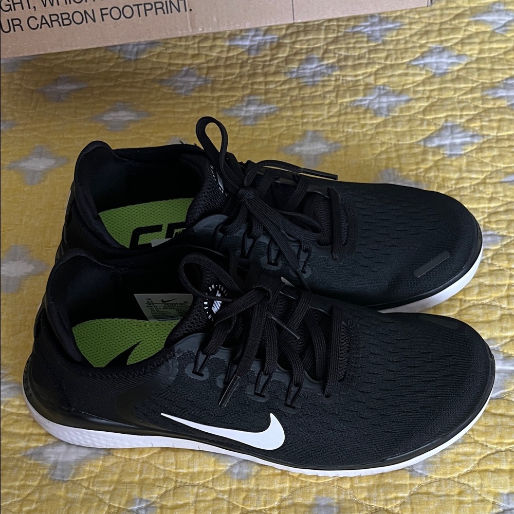 Nike Black and White Athletic Shoes